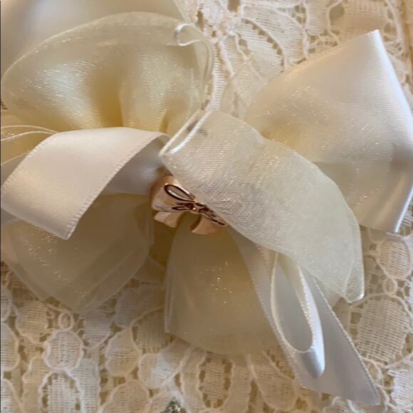 Deep or Shallow NWT lace women size 2 dress - Picture 2 of 9